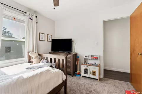 Bedroom - 1821 Billy Dr, Fort Wayne, IN 46818 photo 4 of 4