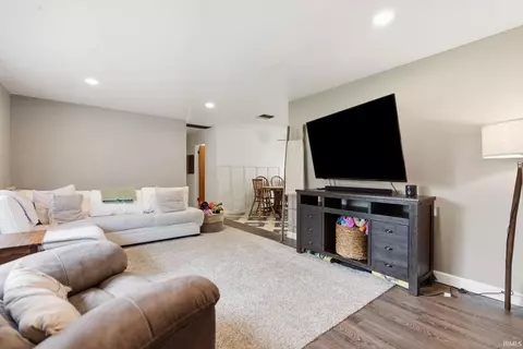Other - 1821 Billy Dr, Fort Wayne, IN 46818 photo 3 of 8