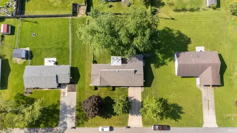 View/Area - 1821 Billy Dr, Fort Wayne, IN 46818 photo 3 of 4