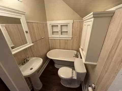 Bath - 108 E 2nd St, Peru, IN 46970 photo 3 of 3