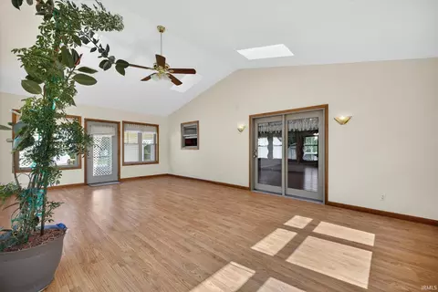 504 E 100 S Rd, Washington, IN 47501 photo 24