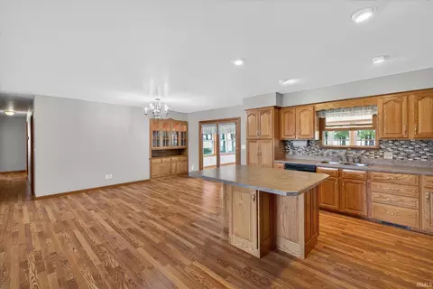 504 E 100 S Rd, Washington, IN 47501 photo 8