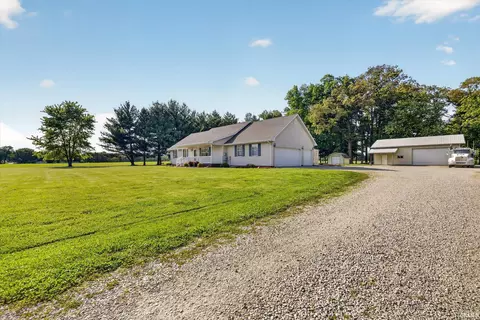 504 E 100 S Rd, Washington, IN 47501 photo 3