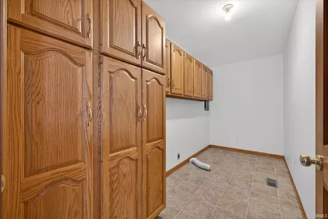 504 E 100 S Rd, Washington, IN 47501 photo 12