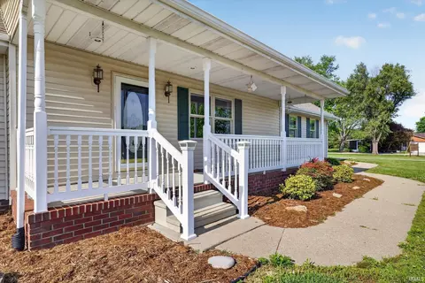 504 E 100 S Rd, Washington, IN 47501 photo 4