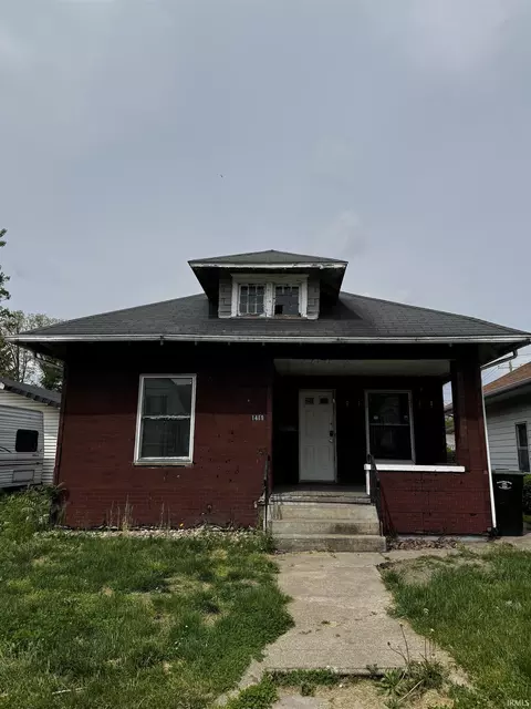 1419 Marine St, South Bend, IN 46635