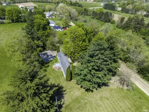 5200 N 325 E, Howe, IN 46746 photo 12