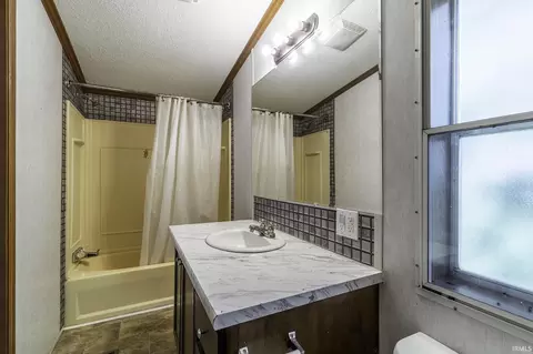 5200 N 325 E, Howe, IN 46746 photo 36
