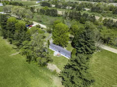 5200 N 325 E, Howe, IN 46746 photo 3