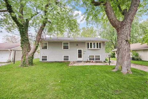 1208 Wigwam Dr, Kokomo, IN 46902