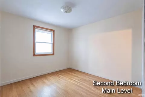 Bedroom - 120 E Dixie St, Bloomington, IN 47401 photo 2 of 4