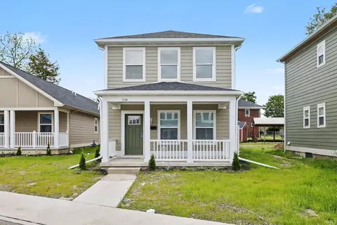 1134 Harvey St, South Bend, IN 46616