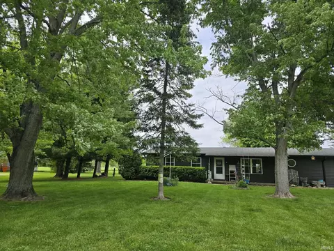 7433 E 325 S Rd, Bringhurst, IN 46913