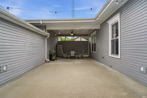 Exterior - 507 E Main St, Delphi, IN 46923 photo 5 of 9