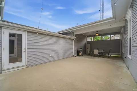 Exterior - 507 E Main St, Delphi, IN 46923 photo 6 of 9