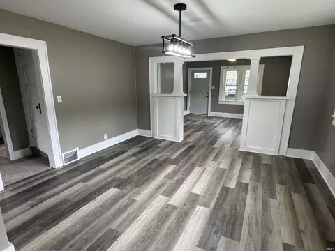 Living - 809 Walnut St, Decatur, IN 46733 photo 1 of 2