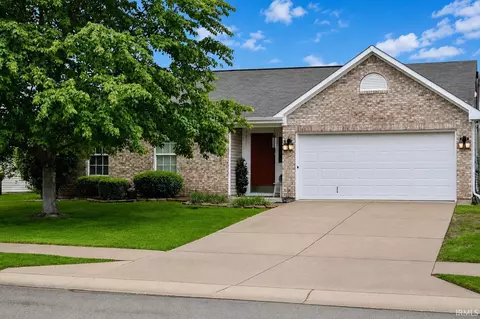 5827 Granite Dr, Anderson, IN 46013