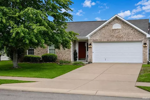 5827 Granite Dr, Anderson, IN 46013