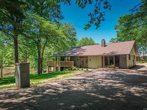 4921 Hoelscher Blvd, Evansville, IN 47712