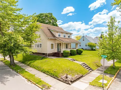 3301 Webster St, Fort Wayne, IN 46807