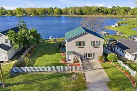 52275 Ideal Beach Rd, Elkhart, IN 46514