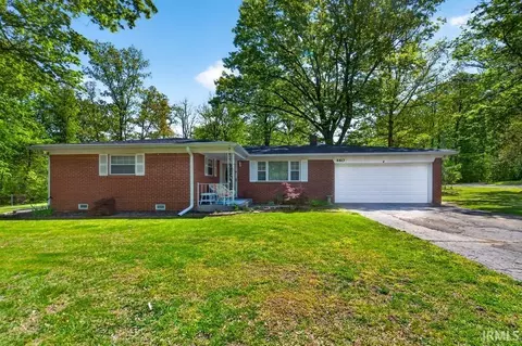 460 S Denney Dr, New Castle, IN 47362