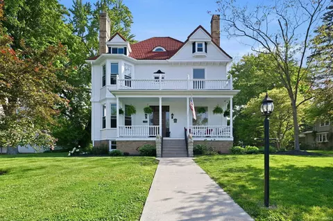 300 E Mccullough Blvd, Muncie, IN 47303