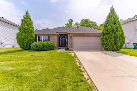 832 Tawny Dr, Evansville, IN 47712