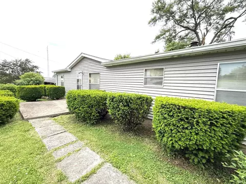 1804 32nd St, Bedford, IN 47421