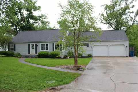 1011 N Missouri St, Remington, IN 47977