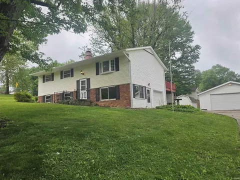 4625 N Ridgewood Dr, Bloomington, IN 47404