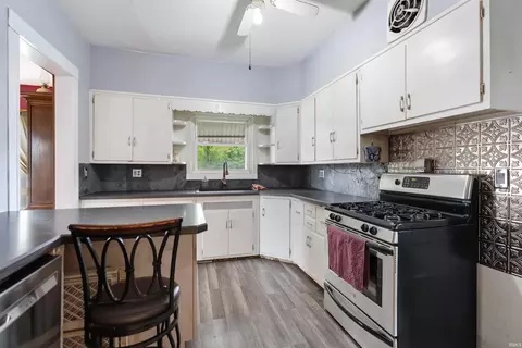 Kitchen - 226 S Main St, Topeka, IN 46571 photo 2 of 2