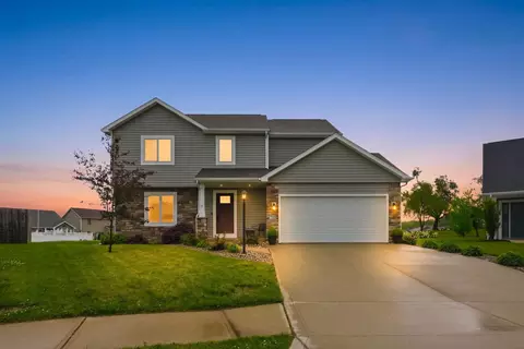 713 Bailey Ct, Angola, IN 46703