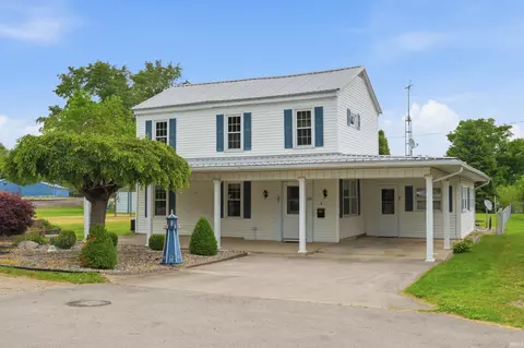 257 N Main St, Albany, IN 47320
