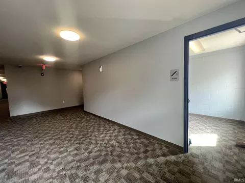 Entry Way - 604 N Smith Rd, Bloomington, IN 47408 photo 1 of 4