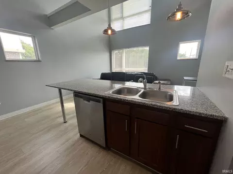 Kitchen - 604 N Smith Rd, Bloomington, IN 47408 photo 4 of 5