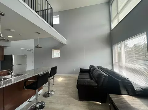 Living - 604 N Smith Rd, Bloomington, IN 47408 photo 2 of 4