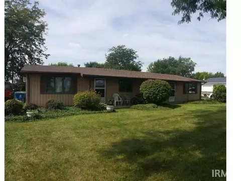 1015 N Jefferson St, Ossian, IN 46777