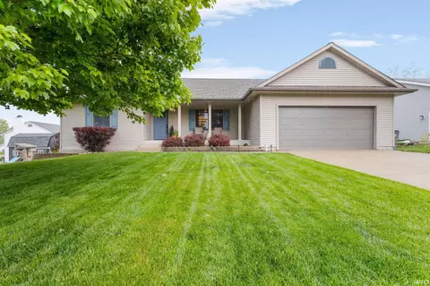 18991 Meadowflower Dr, New Paris, IN 46553