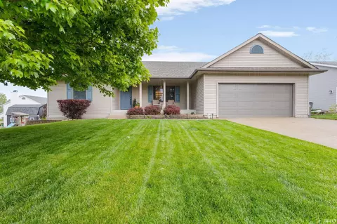 18991 Meadowflower Dr, New Paris, IN 46553