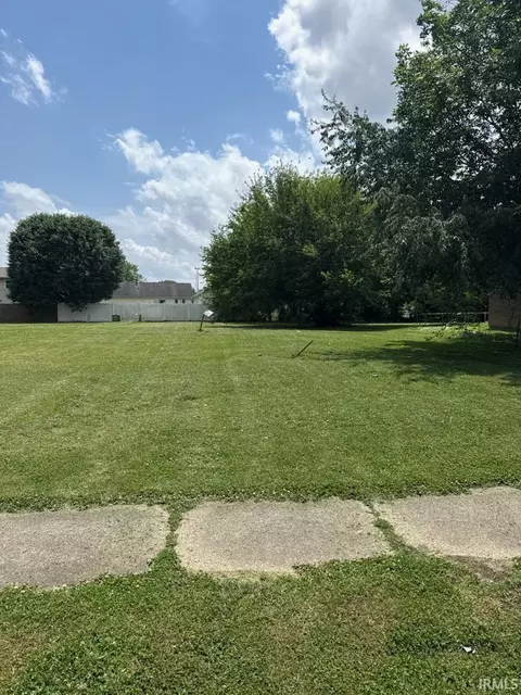 1509 Lilac Ln, Evansville, IN 47714