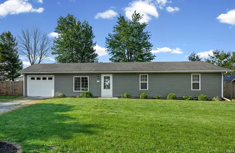 710 S Kerkhoff Ave, Otterbein, IN 47970