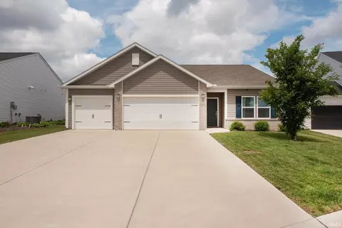 6358 Shale Crescent Dr, West Lafayette, IN 47906