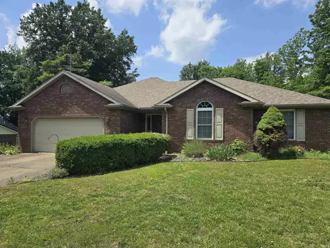 395 S Star Dr, Santa Claus, IN 47579