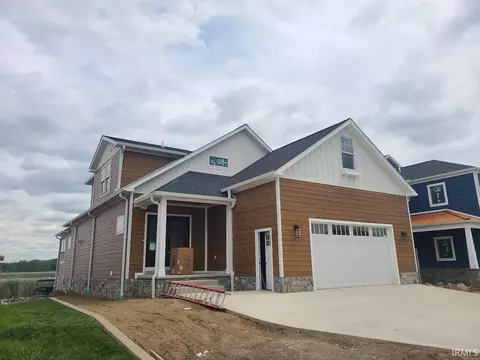 1422 S Harkless Dr #A, Syracuse, IN 46567