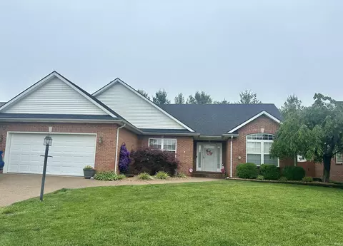 4610 Marble Dr, Newburgh, IN 47630