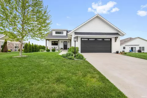 1617 Autumn Blaze Ln, Goshen, IN 46526