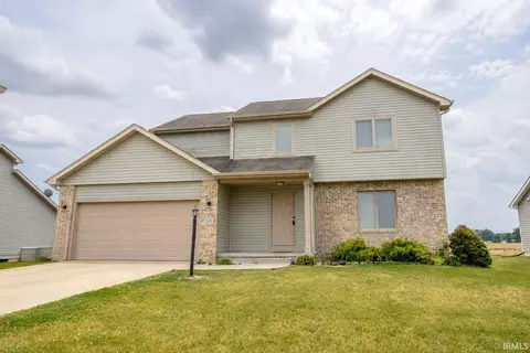 205 Norway Spruce Ln, Walkerton, IN 46574