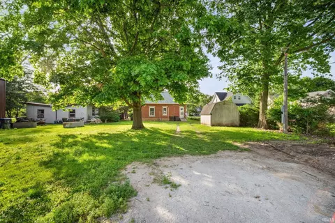 Exterior - 128 W Summitt St, Delphi, IN 46923 photo 8 of 8