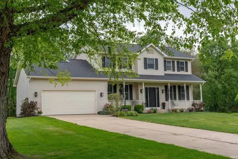51861 S Lake Ct, Granger, IN 46530